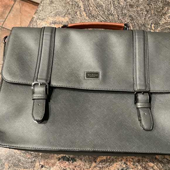 Ted Baker Briefcase Never Used - Picture 1 of 5